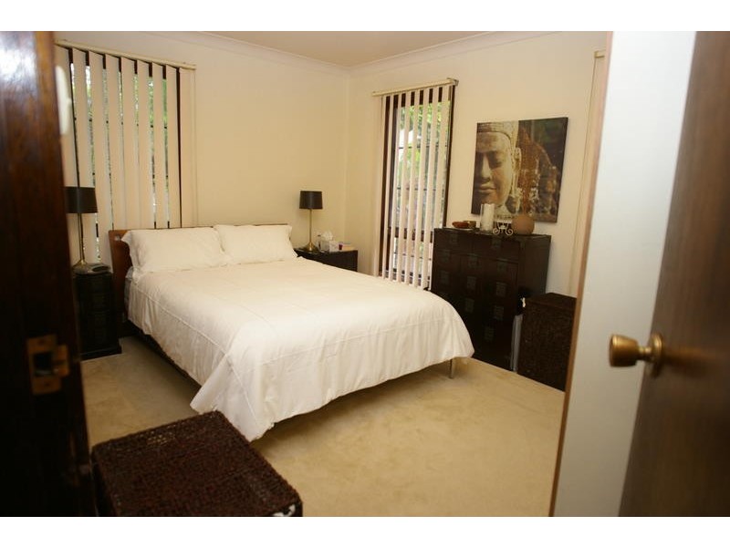 12 Lowe Crescent, Elderslie NSW 2570