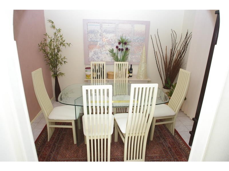 12 Lowe Crescent, Elderslie NSW 2570