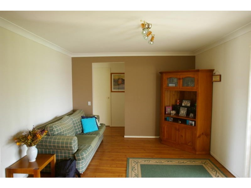 70 Tramway Drive, Currans Hill NSW 2567