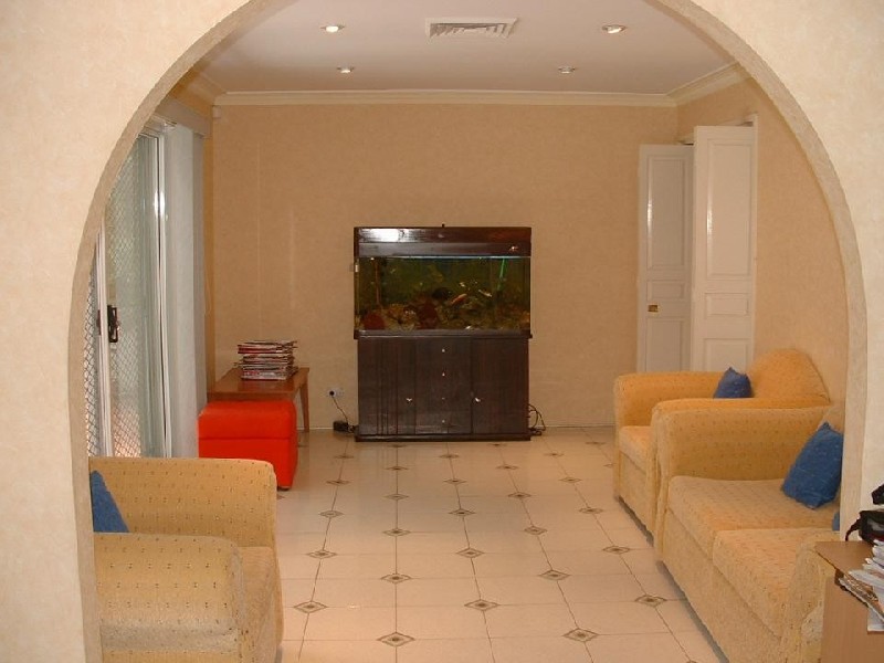 167 Henry Lawson Drive, Georges Hall NSW 2198