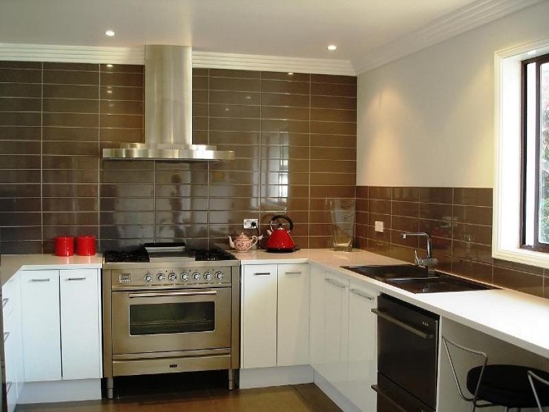 5 Barracouta Ave, St Huberts Island NSW 2257