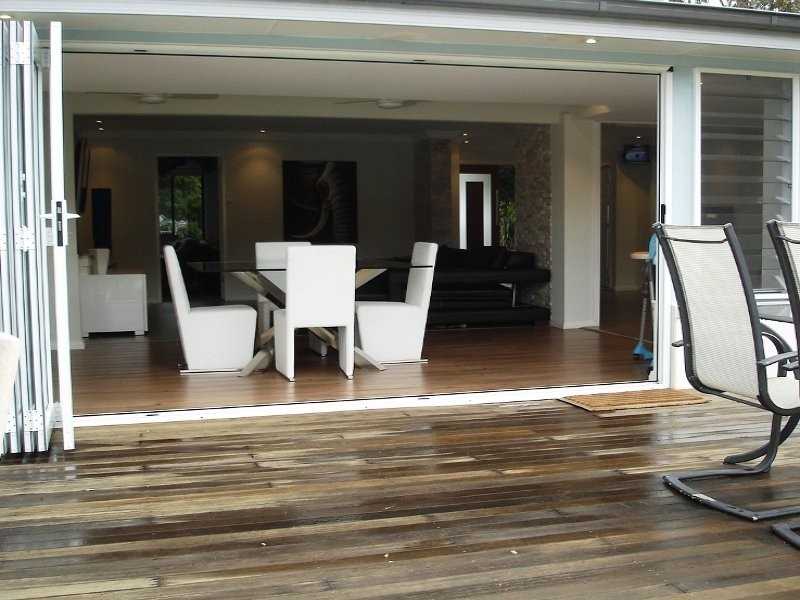 5 Barracouta Ave, St Huberts Island NSW 2257