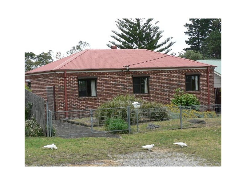 6 Parker St, Woodford NSW 2778