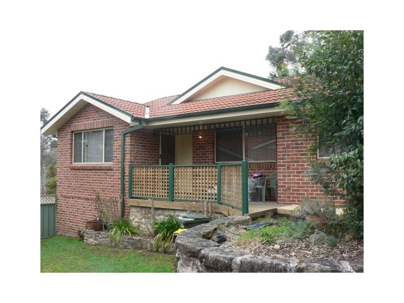 B/25 WINBOURNE ROAD, Hazelbrook NSW 2779