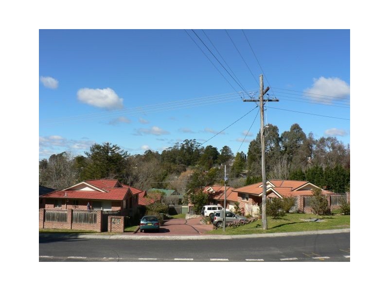 25-27 Winbourne Road, Hazelbrook NSW 2779