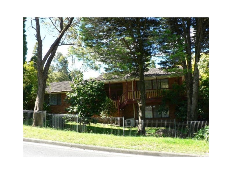 1 ALBERT ROAD, Hazelbrook NSW 2779
