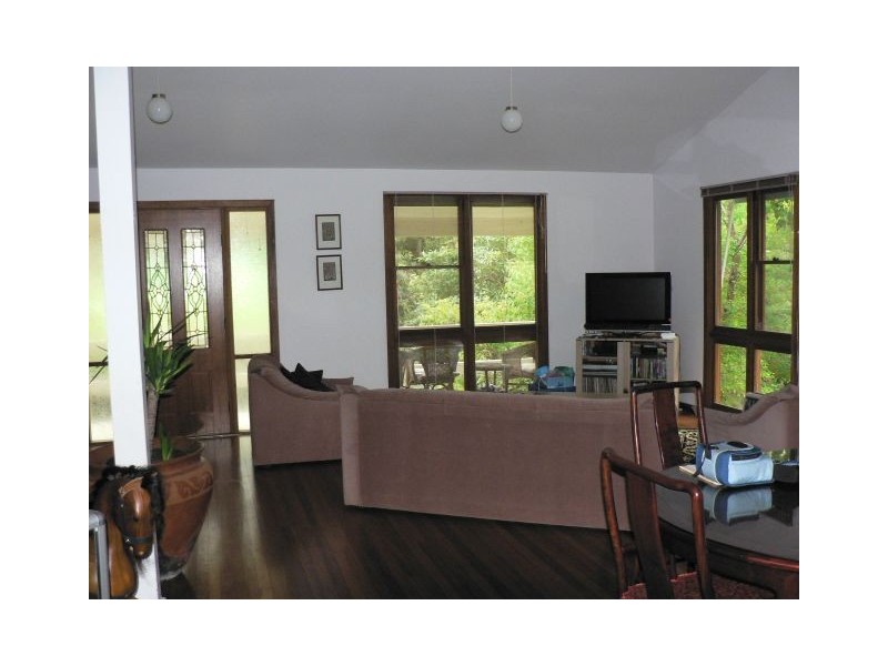 142 Valley Road, Hazelbrook NSW 2779