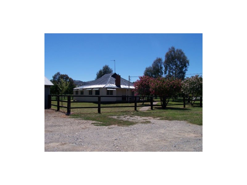 439 Little River Road, Tumut NSW 2720
