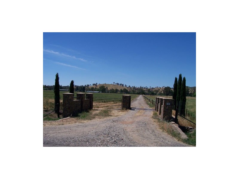 439 Little River Road, Tumut NSW 2720