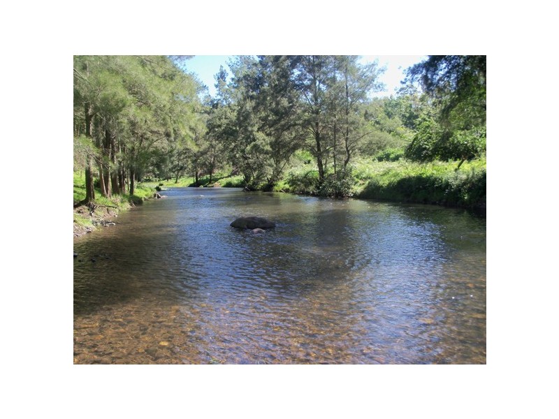 2443 Paterson River Road, Lostock NSW 2311