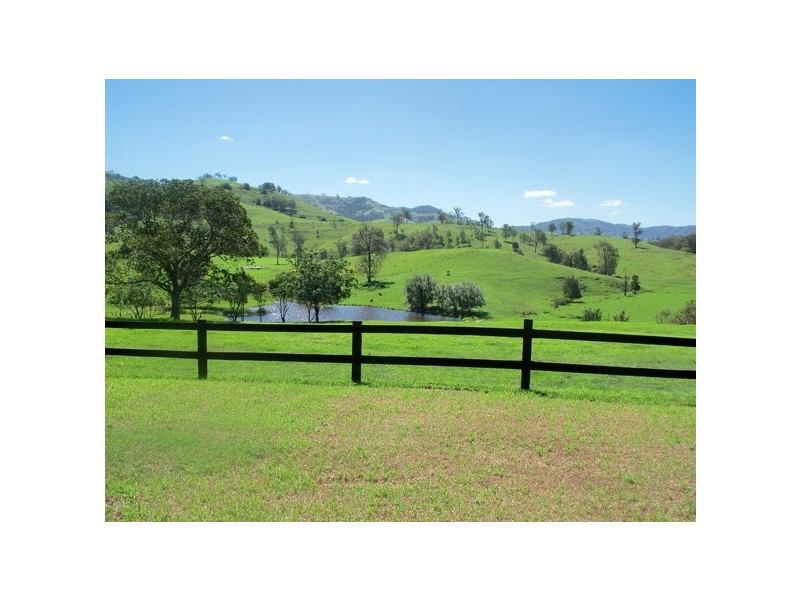 2443 Paterson River Road, Lostock NSW 2311