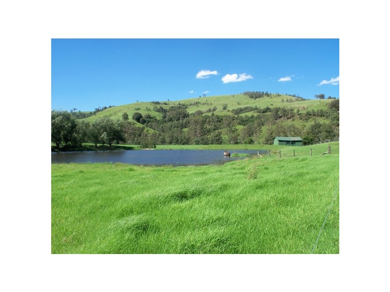 2443 Paterson River Road, Lostock NSW 2311