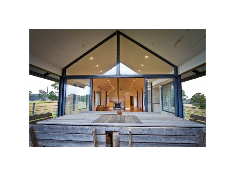 “Highland Park” 1338 Highland Way, Wingello NSW 2579