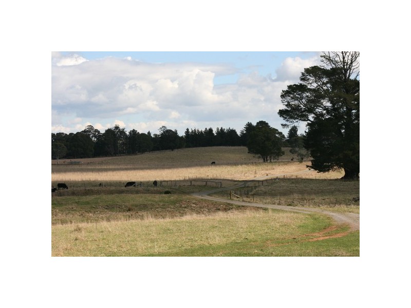 “Highland Park” 1338 Highland Way, Wingello NSW 2579
