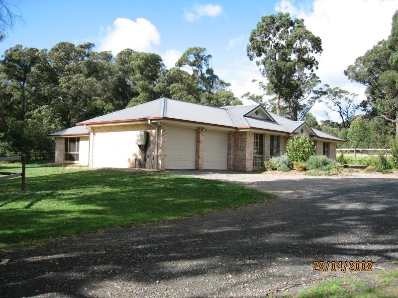 22 Greasons Road, Bundanoon NSW 2578