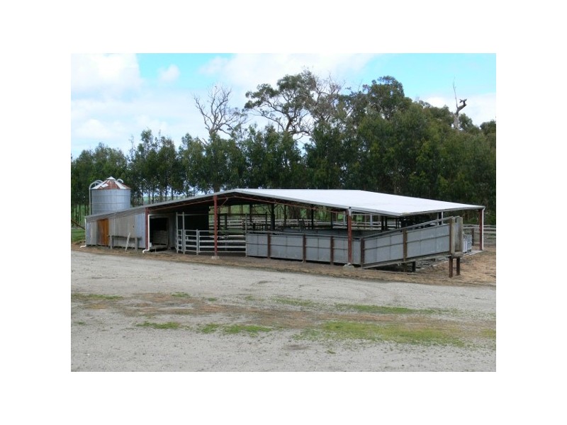 21 Pilkingtons Road, Fish Creek VIC 3959