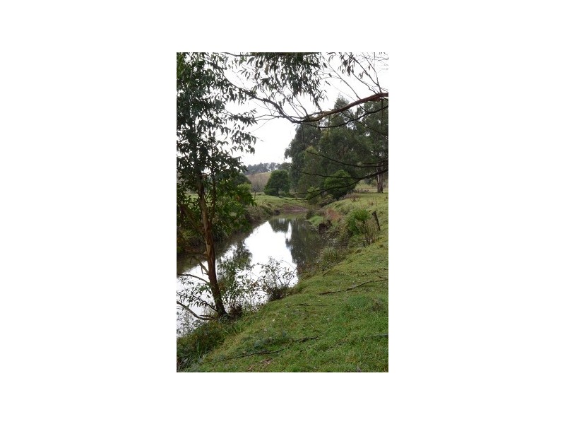 94 Kirklands Road, Kangaloon NSW 2576