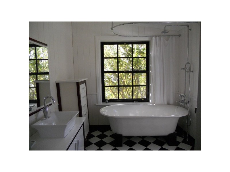 “Devanah” 411 Mousehole Lane, Bowan Park NSW 2864