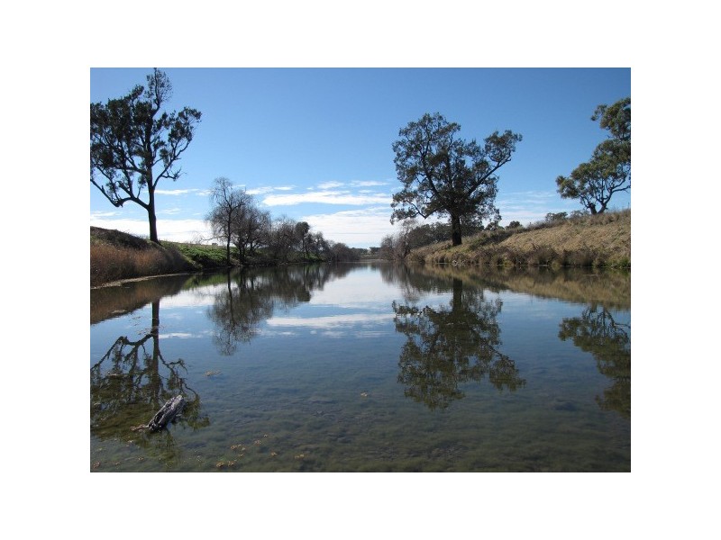 “Macintyre Station” 86 Macintyre Station Road, Bukkulla NSW 2360