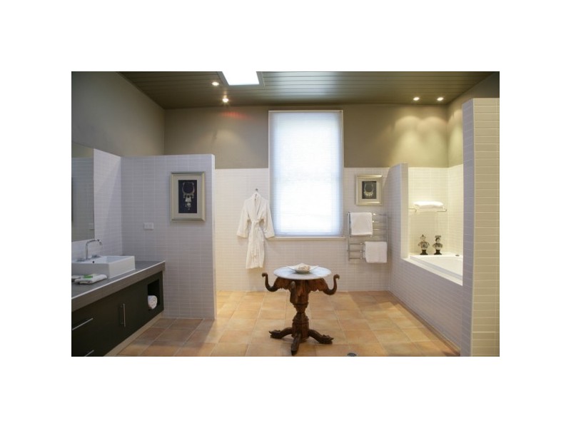 “Mona” 140 Little River Road, Braidwood NSW 2622