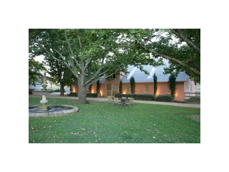 “Mona” 140 Little River Road, Braidwood NSW 2622