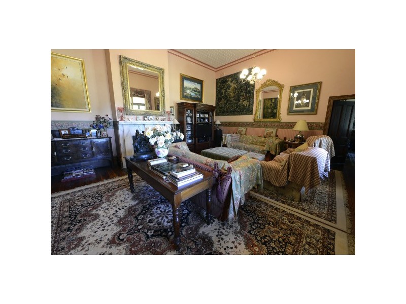 “Bongalong” 612 Finlays Lane, Muttama NSW 2722