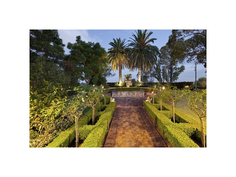 “Tinnenburra” 1451 Mulgoa Road, Mulgoa NSW 2745