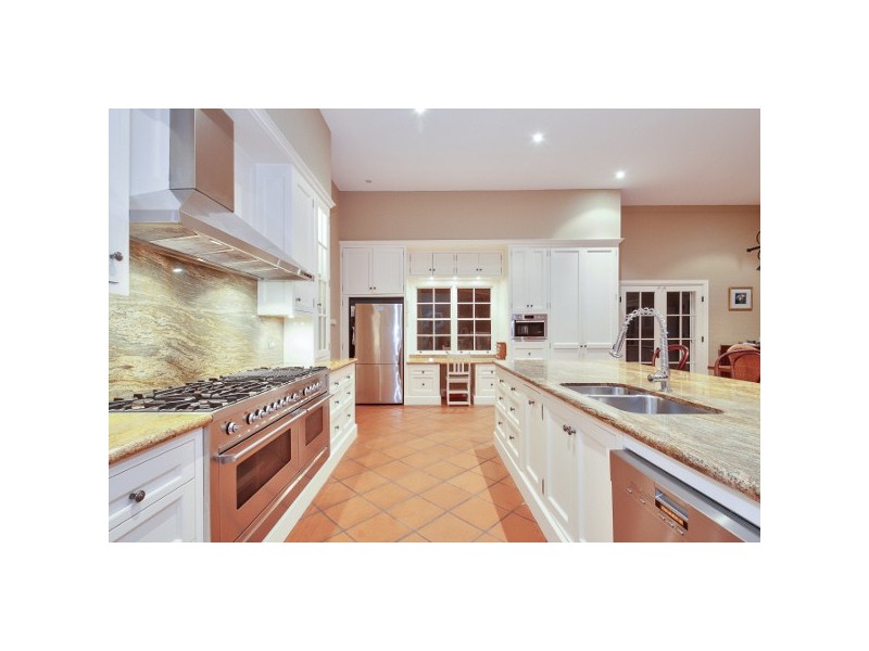 “Hillside” 64 Marrowbone Road, Pokolbin NSW 2320