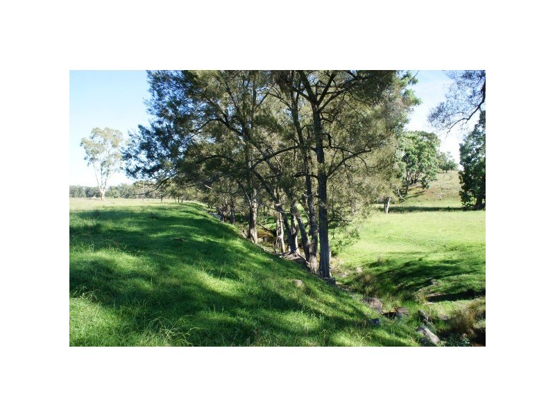 “Spring Valley” 384 Dry Creek Road, Bundarra NSW 2359
