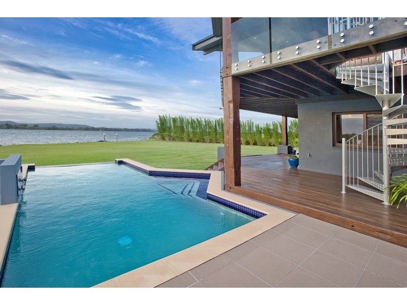 Palmers Island NSW 2463