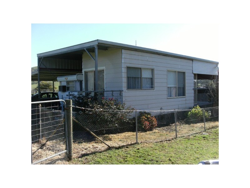 “Oak Creek”, Gundagai NSW 2722