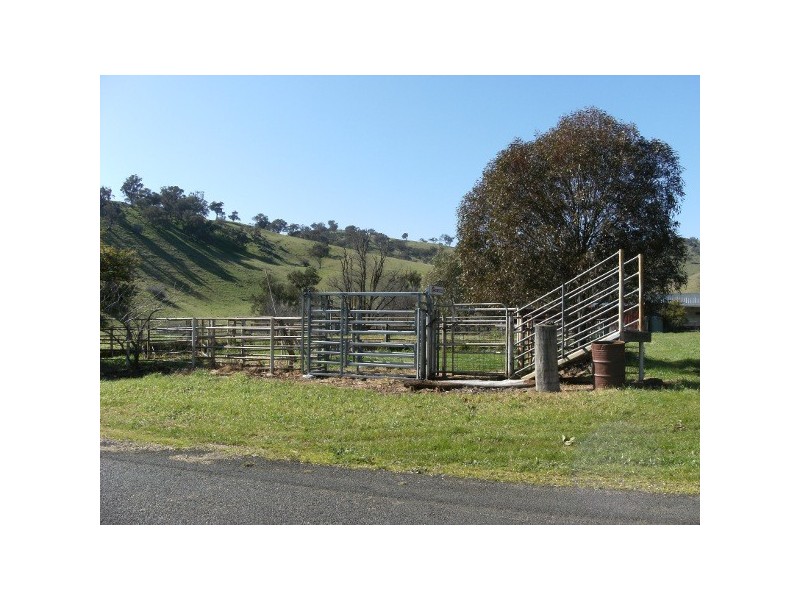 “Oak Creek”, Gundagai NSW 2722