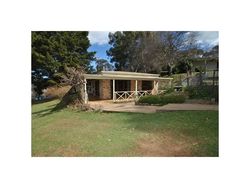 “Lakeside Park” 102 Wallace Lane, Orange NSW 2800