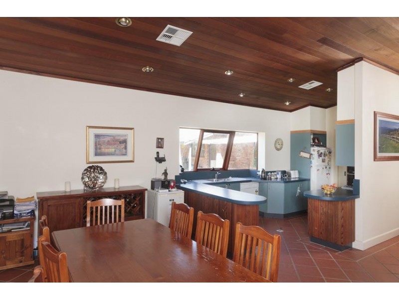 “Warrawee”, Paterson NSW 2421