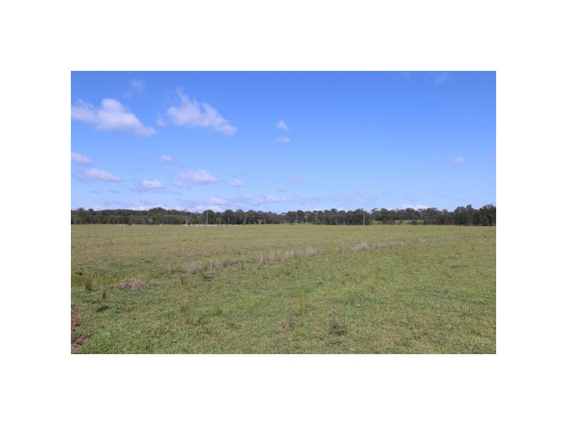 “Clarence Peak” 869 Brooms Head, Taloumbi NSW 2463