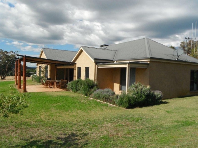 “Galwary” 1004 Amaroo Way, Eugowra NSW 2806