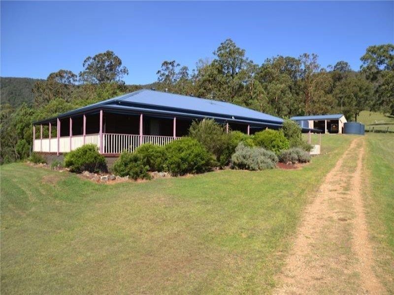 “Fosterton Lodge 208 Moylans Road, Fosterton NSW 2420
