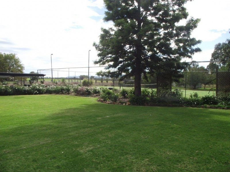 “Amaroo” 3553 Gundagai Road, Junee NSW 2663