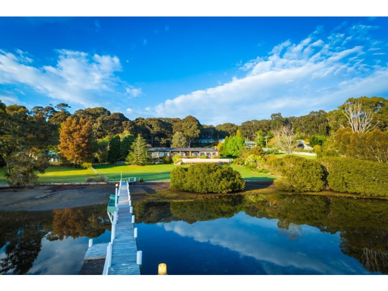 “Mandalay” 90 Old Highway, Narooma NSW 2546