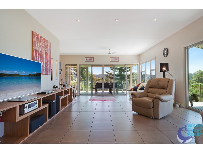 12 Thompsons Lane, Narooma NSW 2546