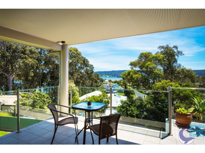 12 Thompsons Lane, Narooma NSW 2546