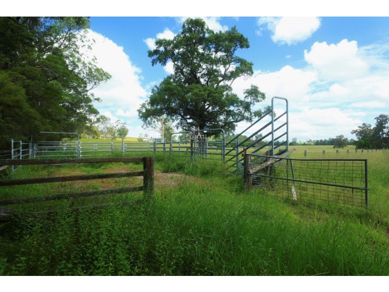 “Rocky Hill” 1590 Fosterton Road, Dungog NSW 2420