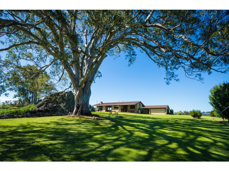 “Wagonga” 313 Riverview Road, Narooma NSW 2546