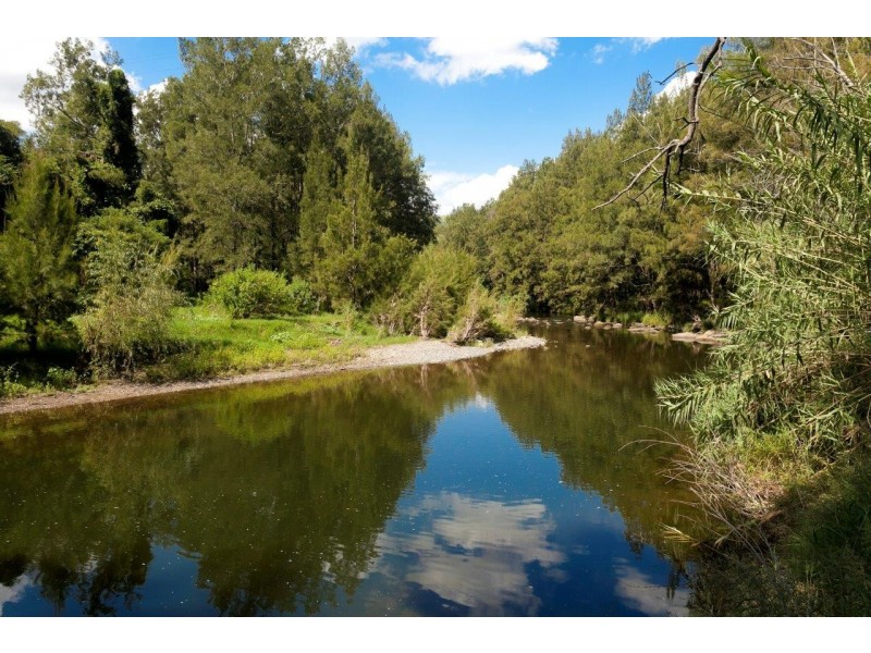 “Rossfield” 1391 Allyn River Road, East Gresford NSW 2311