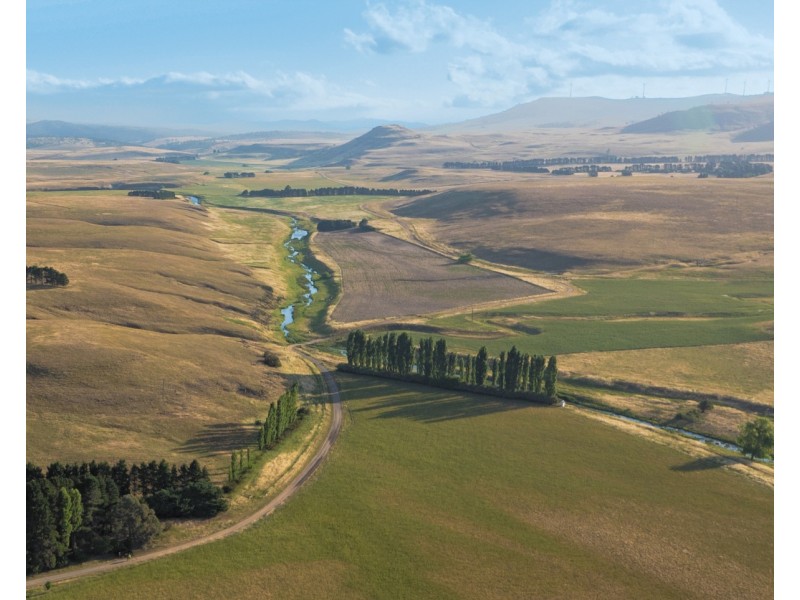 Sherwood 2220 The Snowy River Way, Nimmitabel NSW 2631