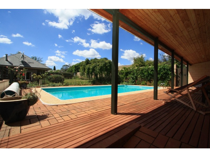 Sherwood 2220 The Snowy River Way, Nimmitabel NSW 2631 ster Nolan