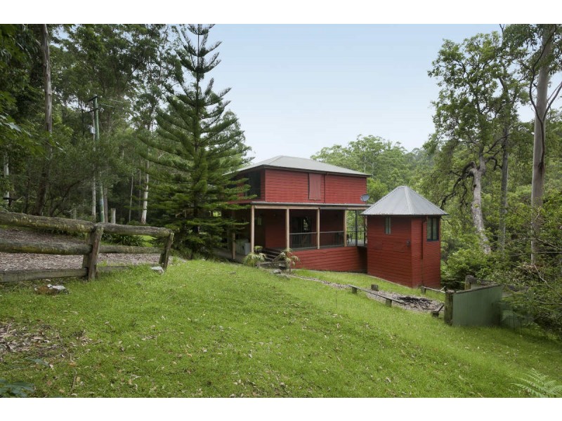 “Gully Falls House” 253 Wangat Trig Road, Dungog NSW 2420