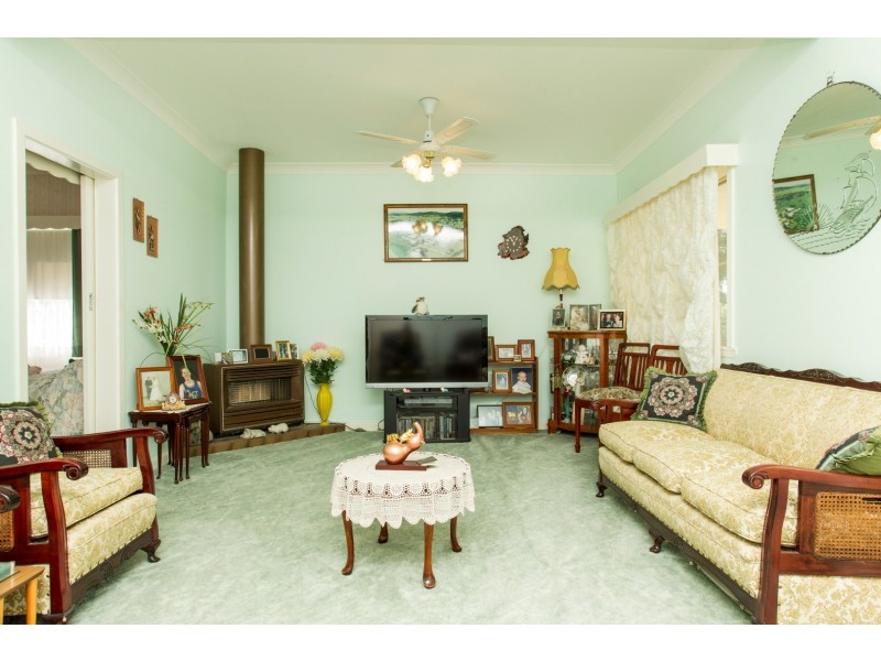 “Springview” 129 Loch Lomond Road, Gooloogong NSW 2805