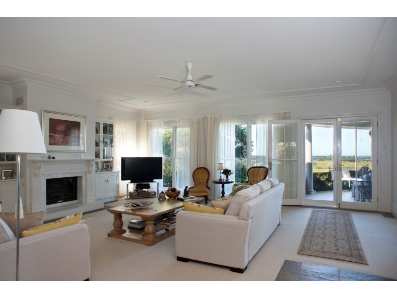 “Pretty View” 4072 Princes Highway, Coila NSW 2537