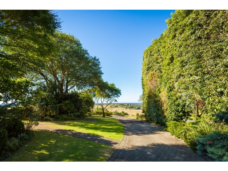 “Pretty View” 4072 Princes Highway, Coila NSW 2537